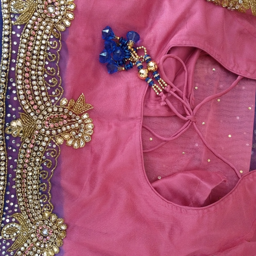 Indian Bollywood  heavy stone work sari - Picture 4 of 7